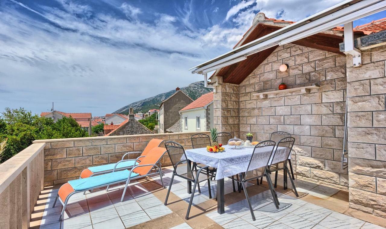 Lantana Apartment Bol Exterior photo